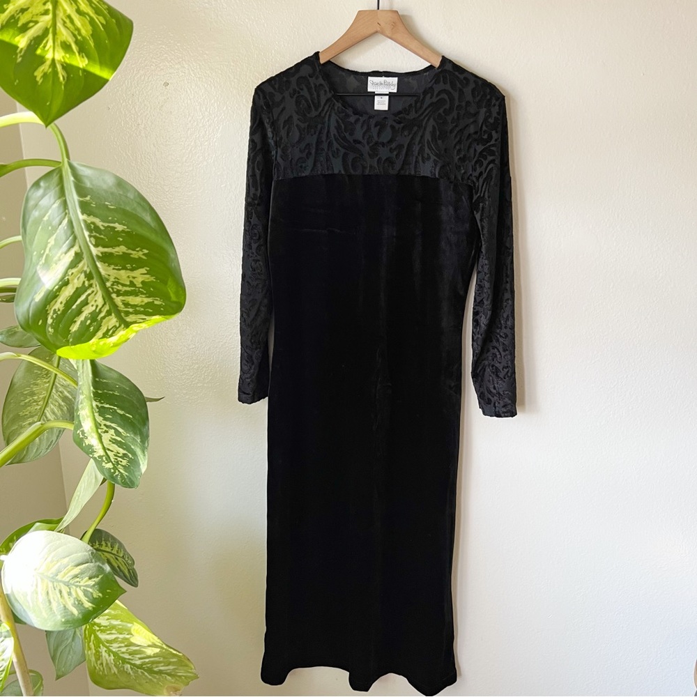 Vintage Diane Von Furstenberg | Velvet Midi Dress